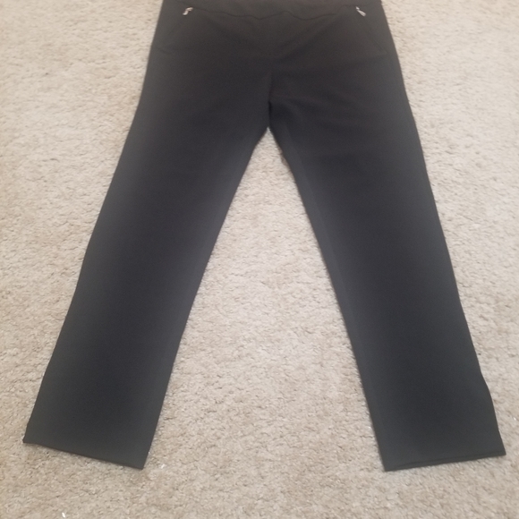 Black pants - Picture 4 of 5